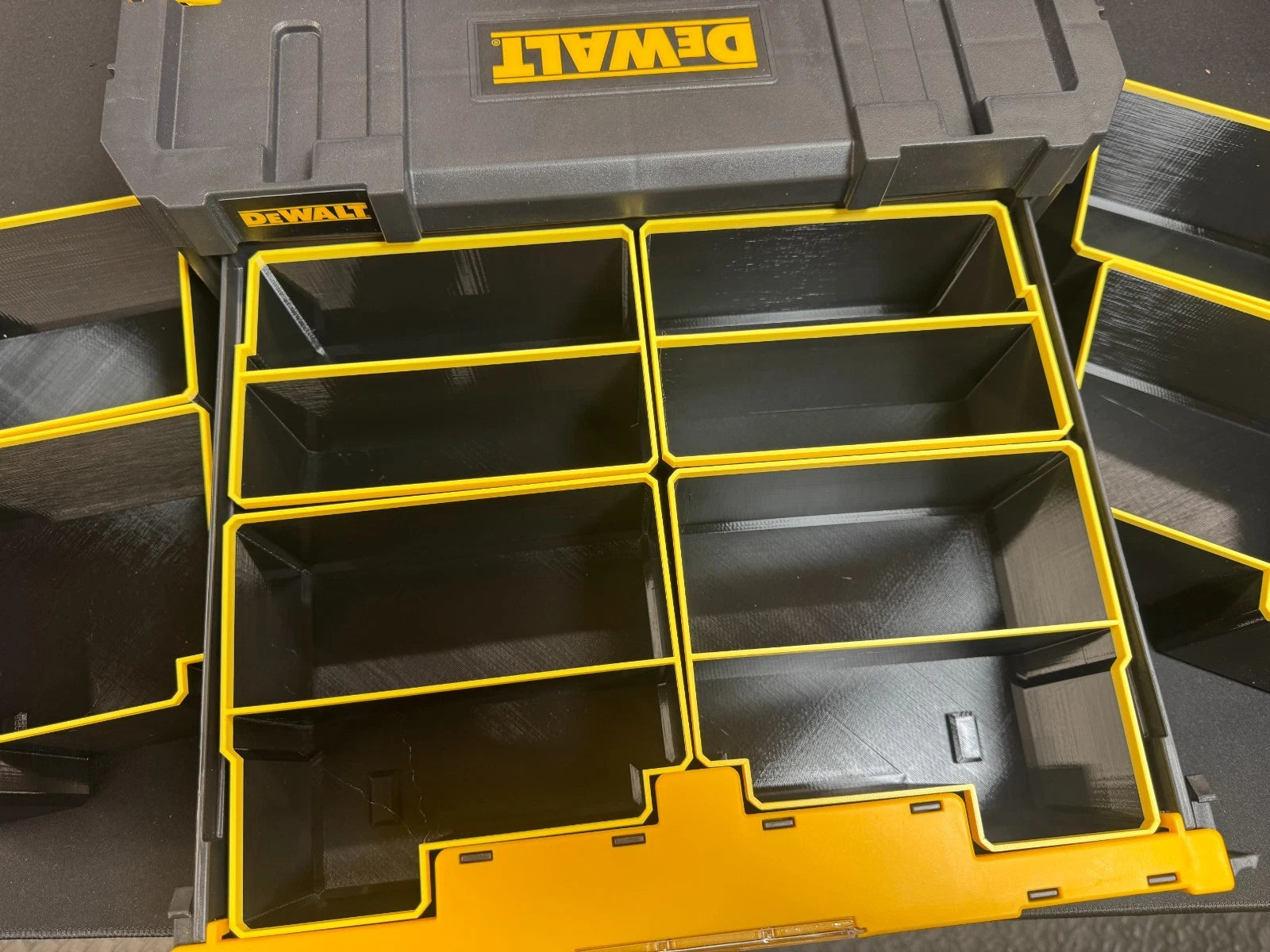 Dewalt TSTAK 1 Drawer 4 Bin MIX