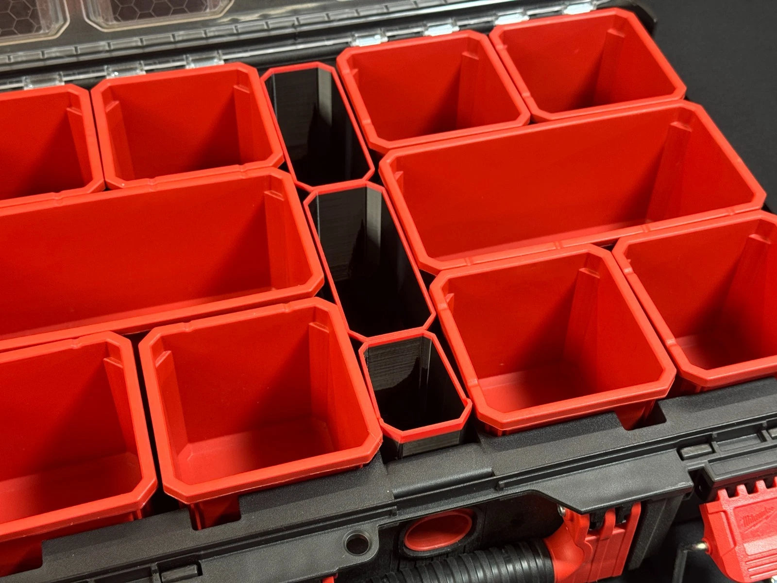 Milwaukee Deep PACKOUT Organiser MIDDLE 3 Compatible Bins 2+1 Nesting Black Red