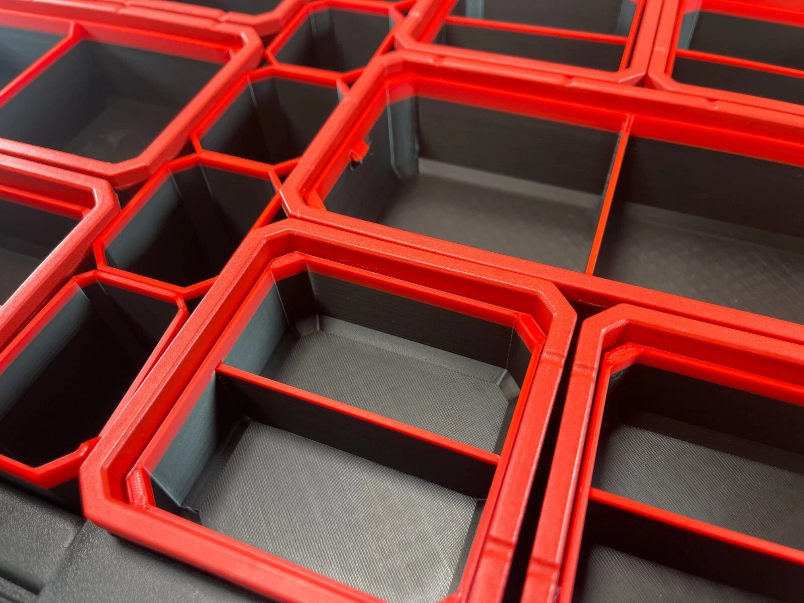 Milwaukee PACKOUT Organiser Black & Red Compatible Bins Nesting SET of 15 MED